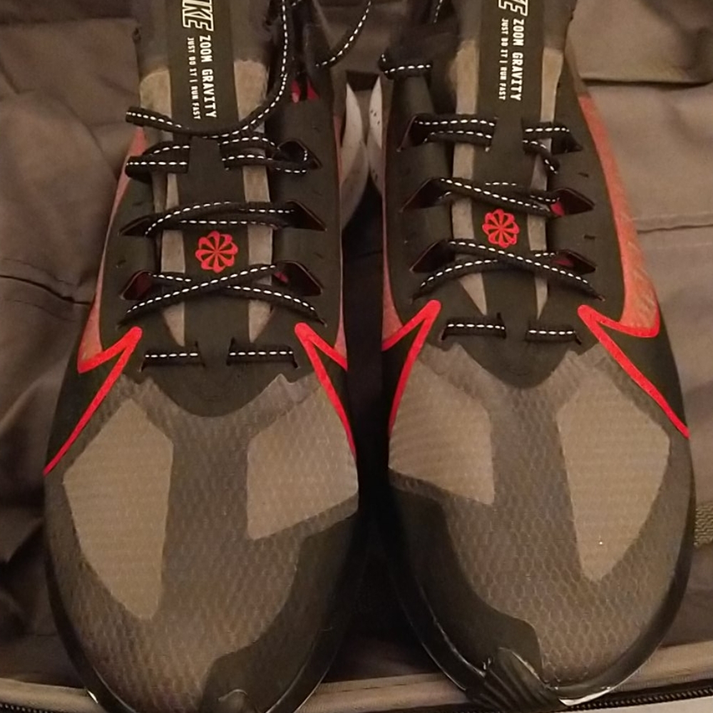 Men's Nike Air Zoom Gravity size 12